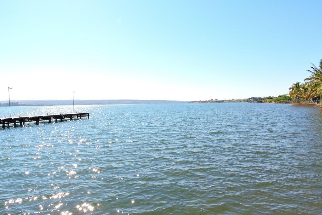 Bay Park Hotel Resort Brasilia Bagian luar foto
